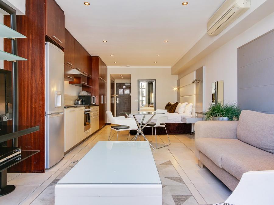 1 Bedroom Property for Sale in Cape Town City Centre Western Cape